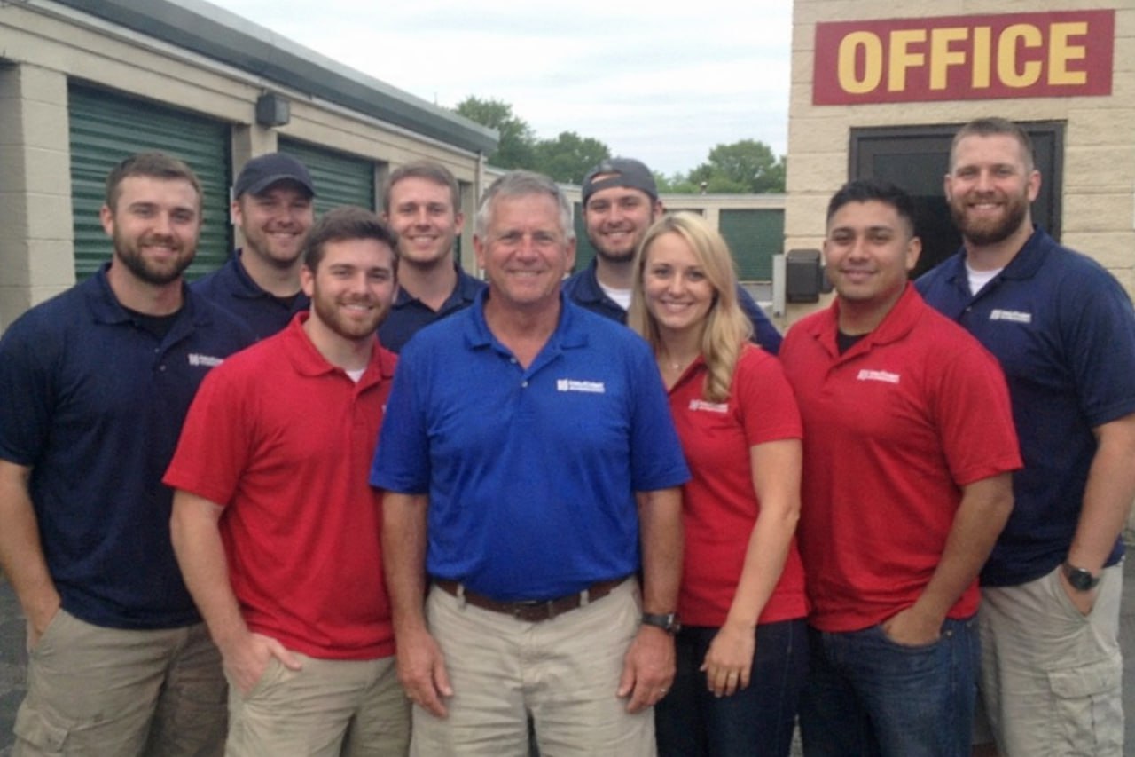 Water damage restoration professionals in Jackson, MS